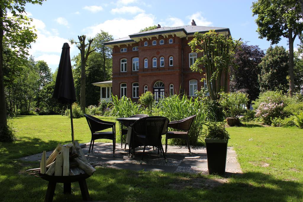 דירות Wesselburen Haus Im Park מראה חיצוני תמונה
